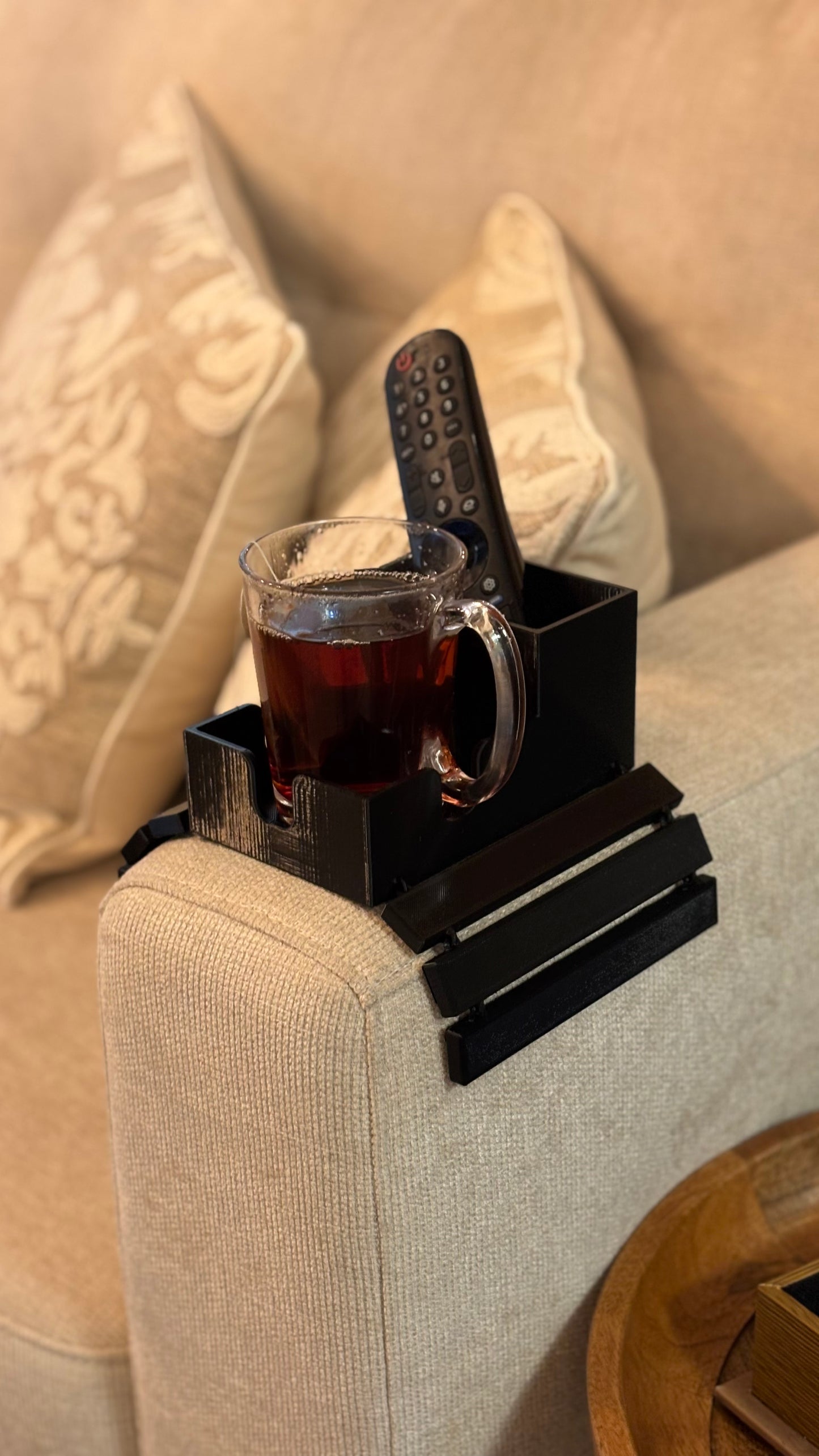 Flexi Couch Armrest Organizer